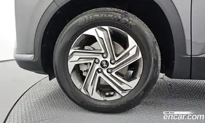 Hyundai Santa Fe 2021 2.2 Автомат в Москве № 112789, миниатюра 5