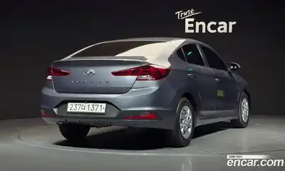 Hyundai Avante 2020 1.6 Автомат в Москве № 115392, миниатюра 2