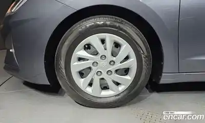 Hyundai Avante 2020 1.6 Автомат в Москве № 115392, миниатюра 5