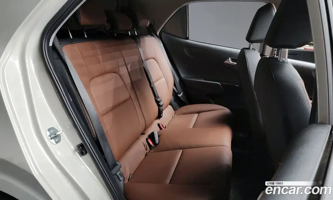 Kia Morning 2025 1.0 Автомат в Москве № 115443, фото 15