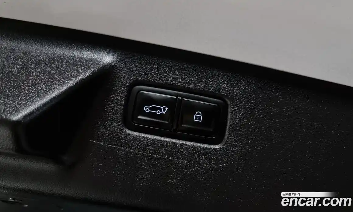 Hyundai Santa Fe 2024 1.6 Автомат в Москве № 119784, фото 17