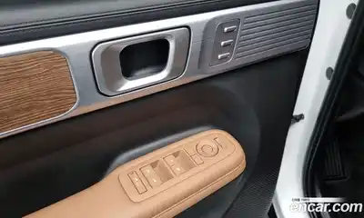 Hyundai Santa Fe 2024 1.6 Автомат в Москве № 119784, миниатюра 10