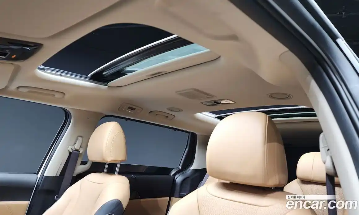 Kia Canival 2023 2.2 Автомат в Москве № 122297, фото 13