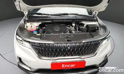 Kia Canival 2023 2.2 Автомат в Москве № 122297, миниатюра 4