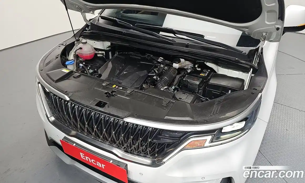 Kia Canival 2023 3.5 Автомат в Москве № 123027, фото 14