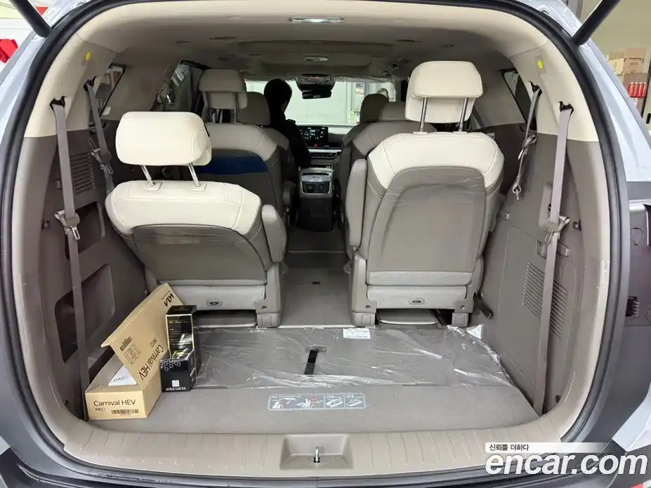 Kia Canival 2026 1.6 Автомат в Москве № 123613, фото 11