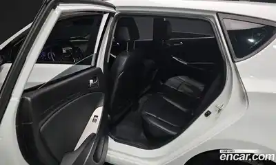 Hyundai Accent 2016 1.6 Автомат в Москве № 124851, миниатюра 9