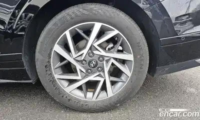 Hyundai Grandeur 2023 2.5 Автомат в Москве № 125461, миниатюра 11