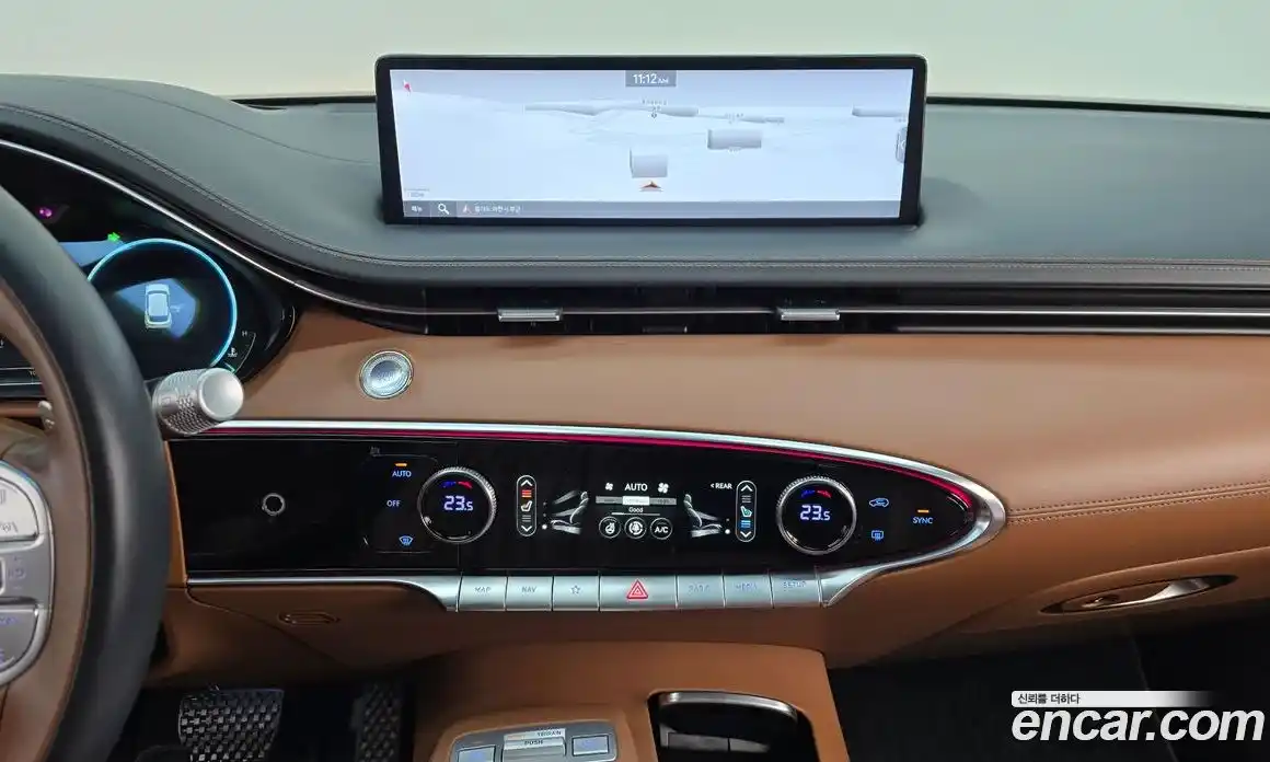 Genesis GV70 2024 2.5 Автомат в Москве № 12906, фото 14