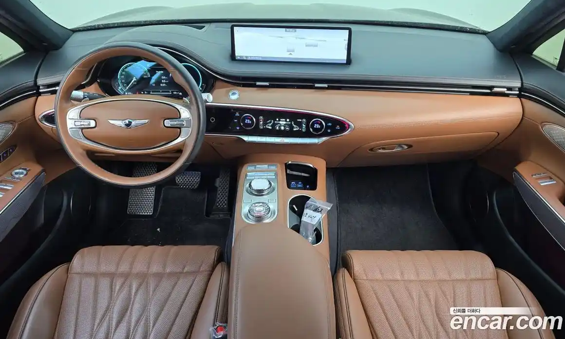 Genesis GV70 2024 2.5 Автомат в Москве № 12906, фото 9