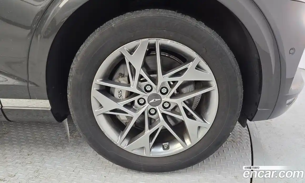 Genesis GV70 2024 2.5 Автомат в Москве № 12906, фото 10