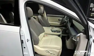 Hyundai Ioniq 9 2025 0.2 Автомат в Москве № 130017, миниатюра 12