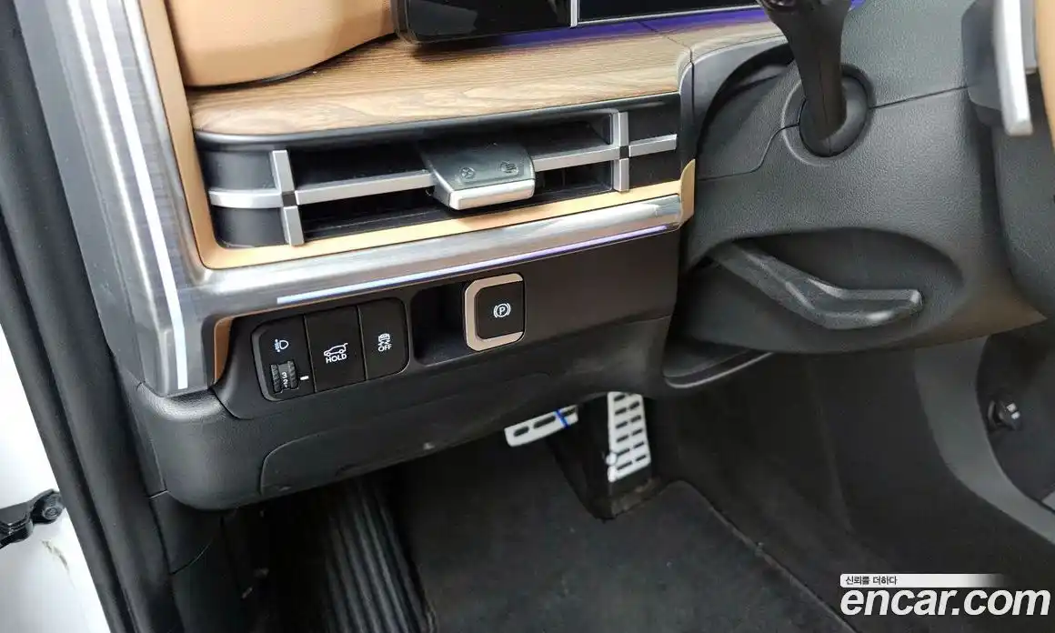 Hyundai Santa Fe 2025 2.5 Автомат в Москве № 130112, фото 17