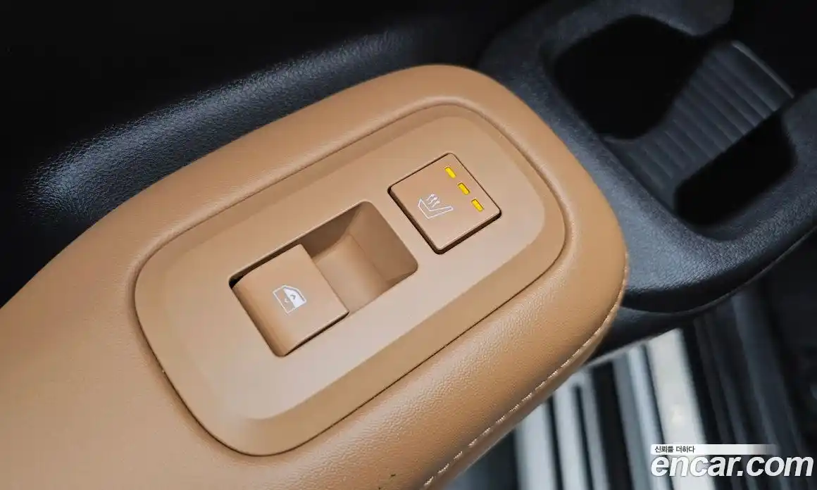 Hyundai Santa Fe 2024 1.6 Автомат в Москве № 130296, фото 15