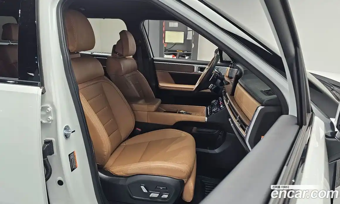 Hyundai Santa Fe 2024 1.6 Автомат в Москве № 130296, фото 18