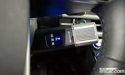 Hyundai Santa Fe 2024 2.5 Автомат в Москве № 131048, миниатюра 8