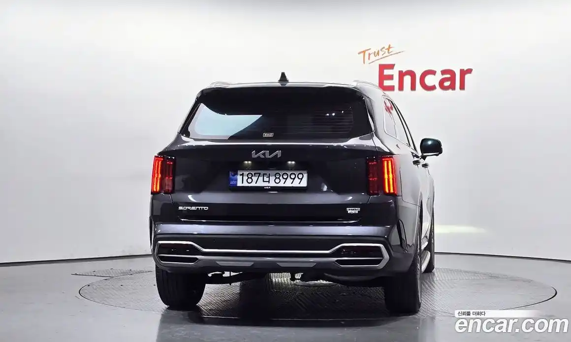 Kia Sorento 2023 1.6 Автомат в Москве № 132107, фото 15