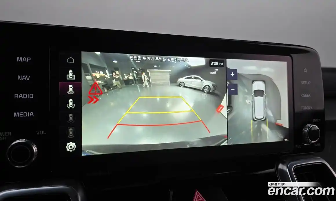 Kia Sorento 2023 1.6 Автомат в Москве № 132107, фото 3