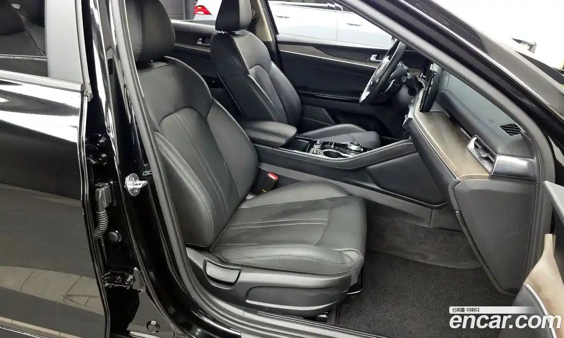 Kia K5 2020 2.0 Автомат в Москве № 132540, фото 11