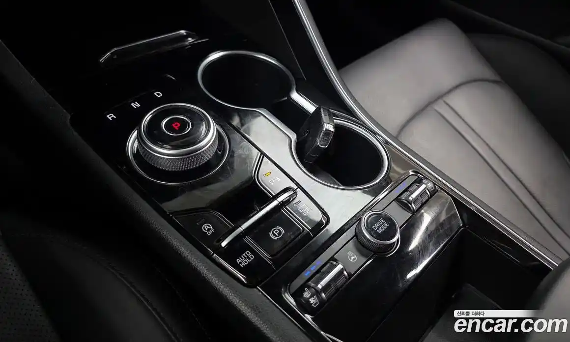 Kia K5 2020 2.0 Автомат в Москве № 132540, фото 9