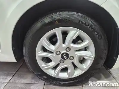 Kia Morning 2019 1.0 Механическая в Москве № 132657, миниатюра 7