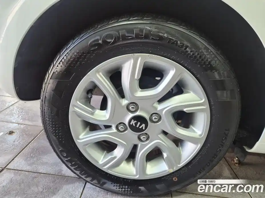 Kia Morning 2019 1.0 Механическая в Москве № 132657, фото 8