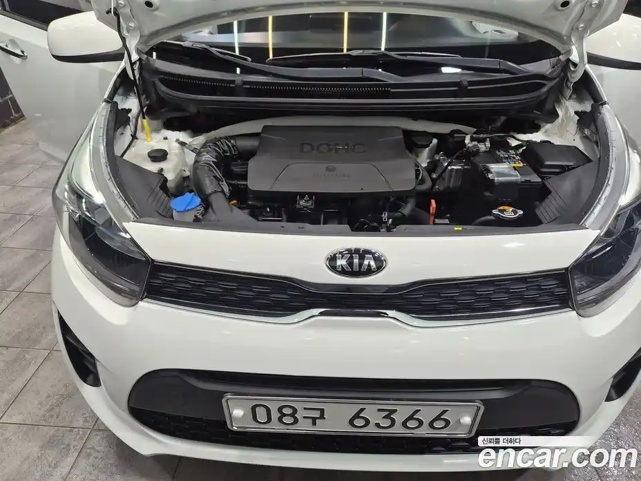 Kia Morning 2019 1.0 Механическая в Москве № 132657, фото 9