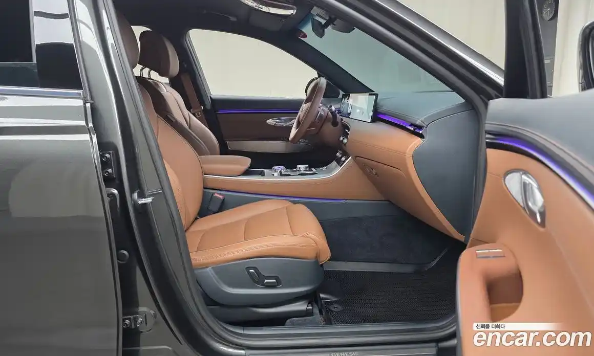 Genesis GV70 2025 2.5 Автомат в Москве № 13335, фото 11