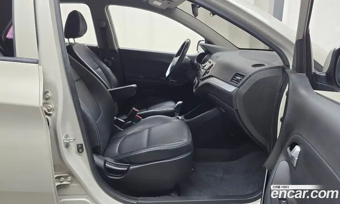 Kia Morning 2016 1.0 Автомат в Москве № 133434, фото 5