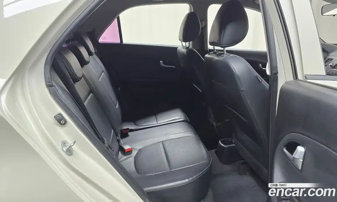 Kia Morning 2016 1.0 Автомат в Москве № 133434, фото 6