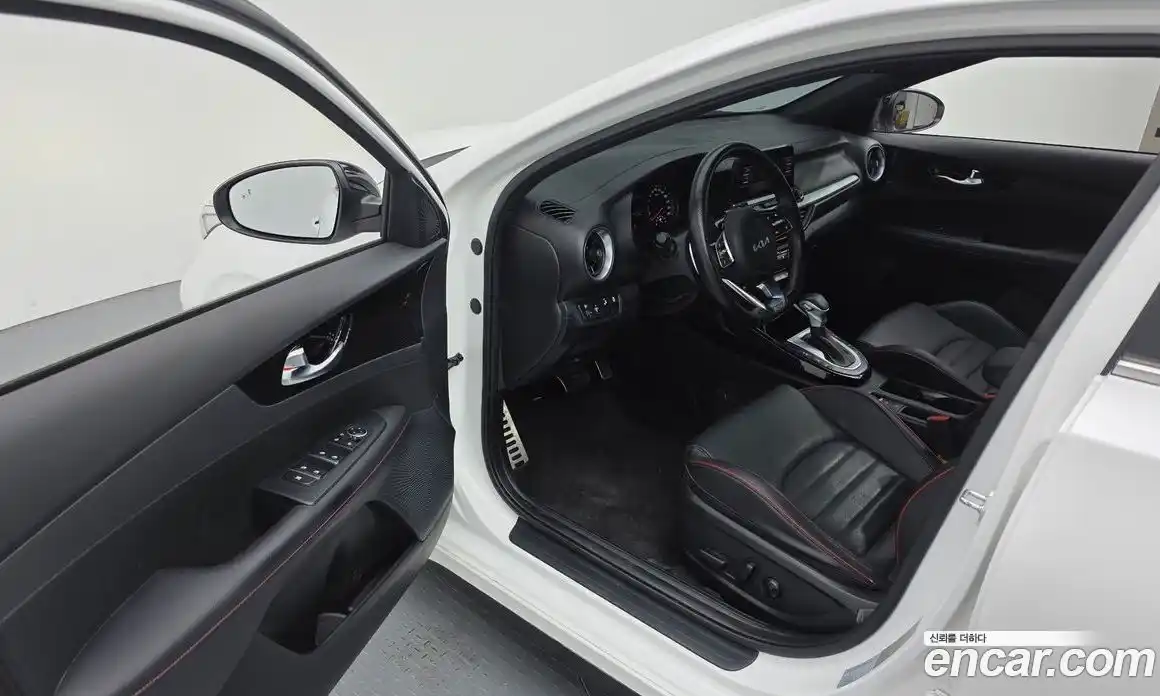 Kia K3 2022 1.6 Автомат в Москве № 134094, фото 9