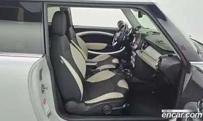 Mini Cooper 2010 1.6 Автомат в Москве № 137169, миниатюра 11