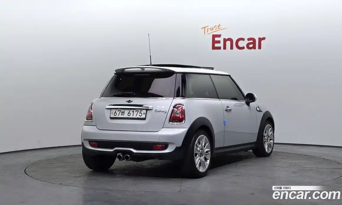 Mini Cooper 2010 1.6 Автомат в Москве № 137169, фото 13