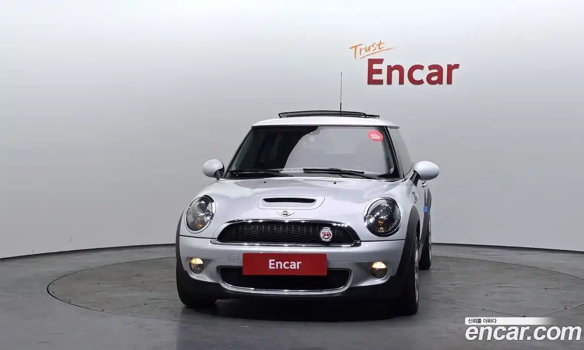 Mini Cooper 2010 1.6 Автомат в Москве № 137169, фото 14