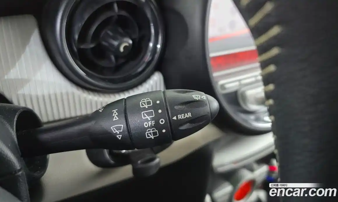 Mini Cooper 2010 1.6 Автомат в Москве № 137169, фото 17