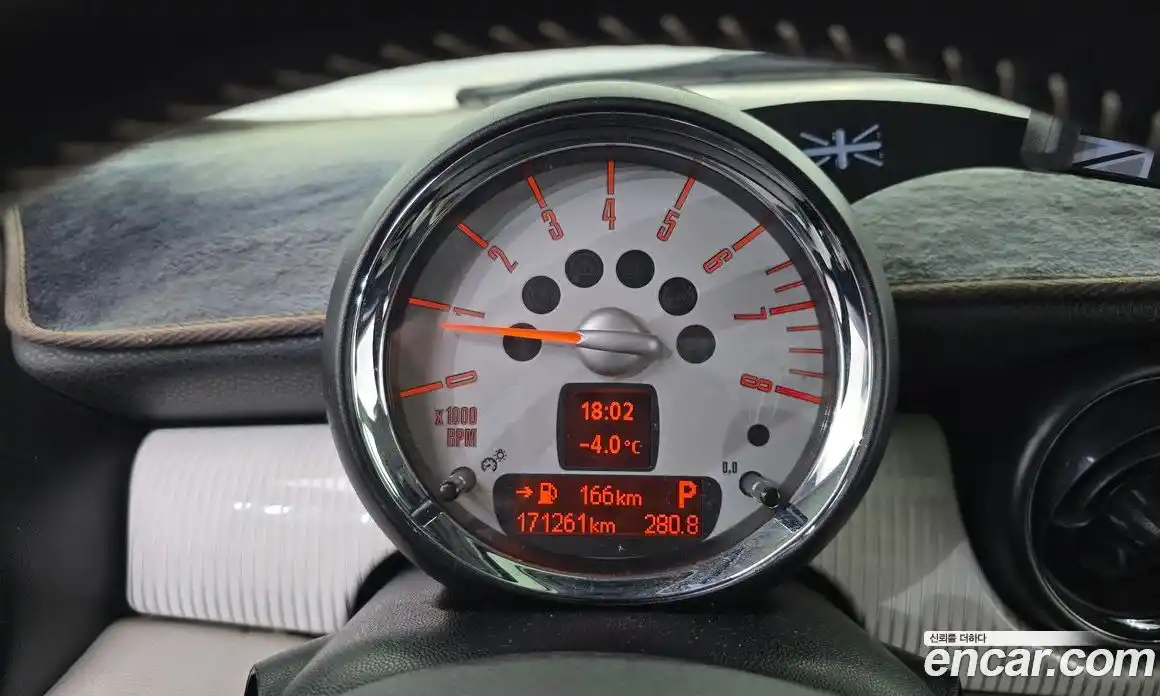 Mini Cooper 2010 1.6 Автомат в Москве № 137169, фото 4