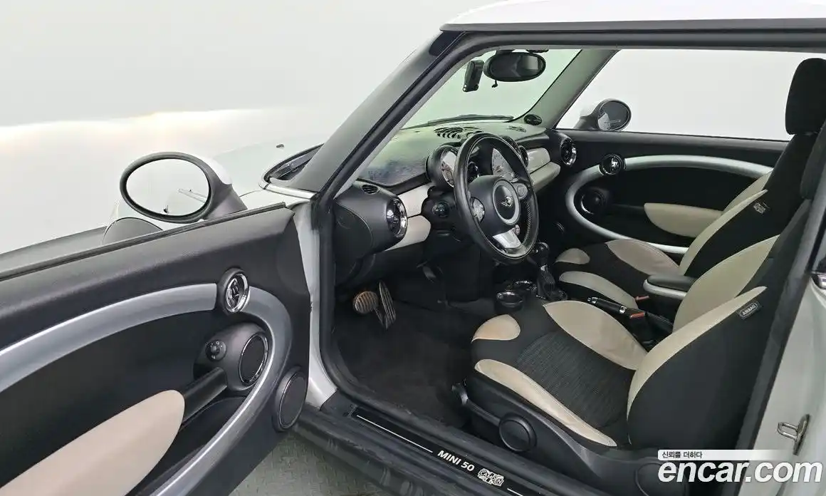 Mini Cooper 2010 1.6 Автомат в Москве № 137169, фото 8