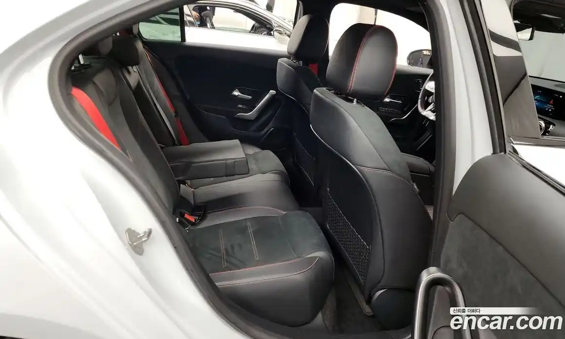 Mercedes-Benz A-Class 2022 2.0 Автомат в Москве № 142010, фото 6