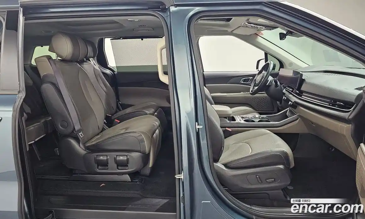 Kia Canival 2024 2.2 Автомат в Москве № 14391, фото 17