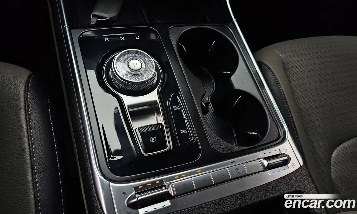 Kia Canival 2024 2.2 Автомат в Москве № 14391, фото 4