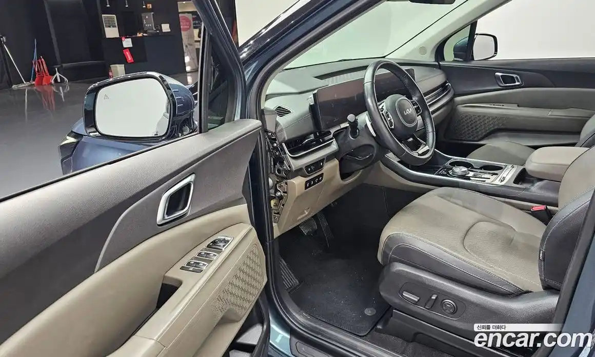 Kia Canival 2024 2.2 Автомат в Москве № 14391, фото 8