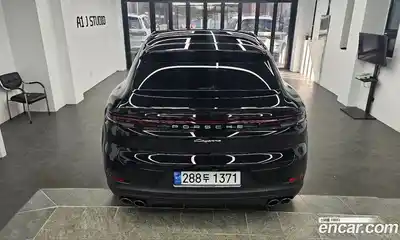 Porsche Cayenne 2024 3.0 Автомат в Москве № 143940, миниатюра 4