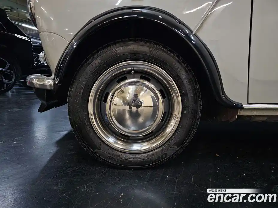 Mini Rover Mini 1995 1.3 Механическая в Москве № 147117, фото 6