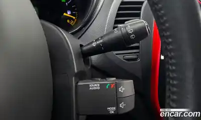 Renault QM3 2015 1.5 Автомат в Москве № 147598, миниатюра 3