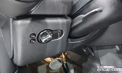 Mini Cooper 2019 1.5 Автомат в Москве № 149588, миниатюра 4