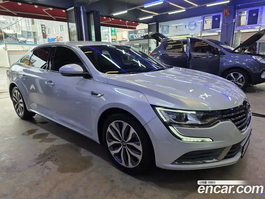 Renault SM6 2017 1.5 Автомат в Москве № 152760, фото 5