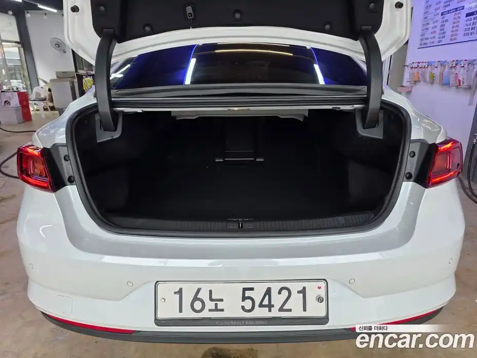 Renault SM6 2017 1.5 Автомат в Москве № 152760, фото 9