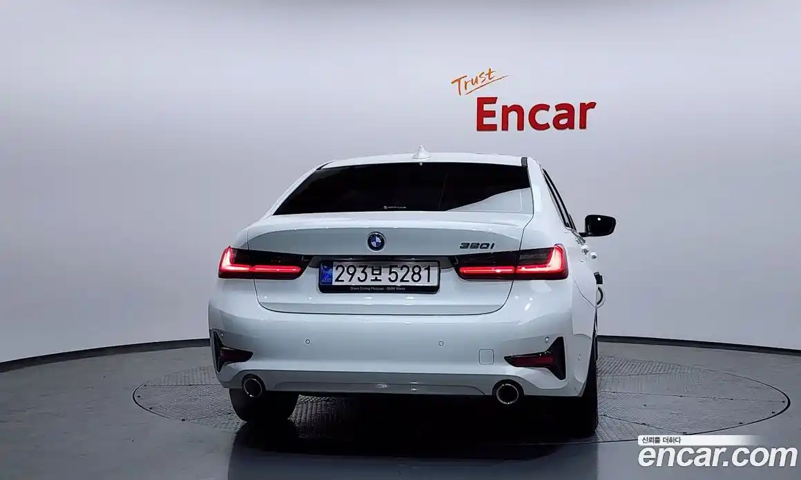 BMW 3-Series 2022 2.0 Автомат в Москве № 154085, фото 5