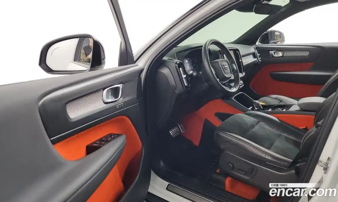 Volvo XC40 2021 2.0 Автомат в Москве № 154963, фото 14