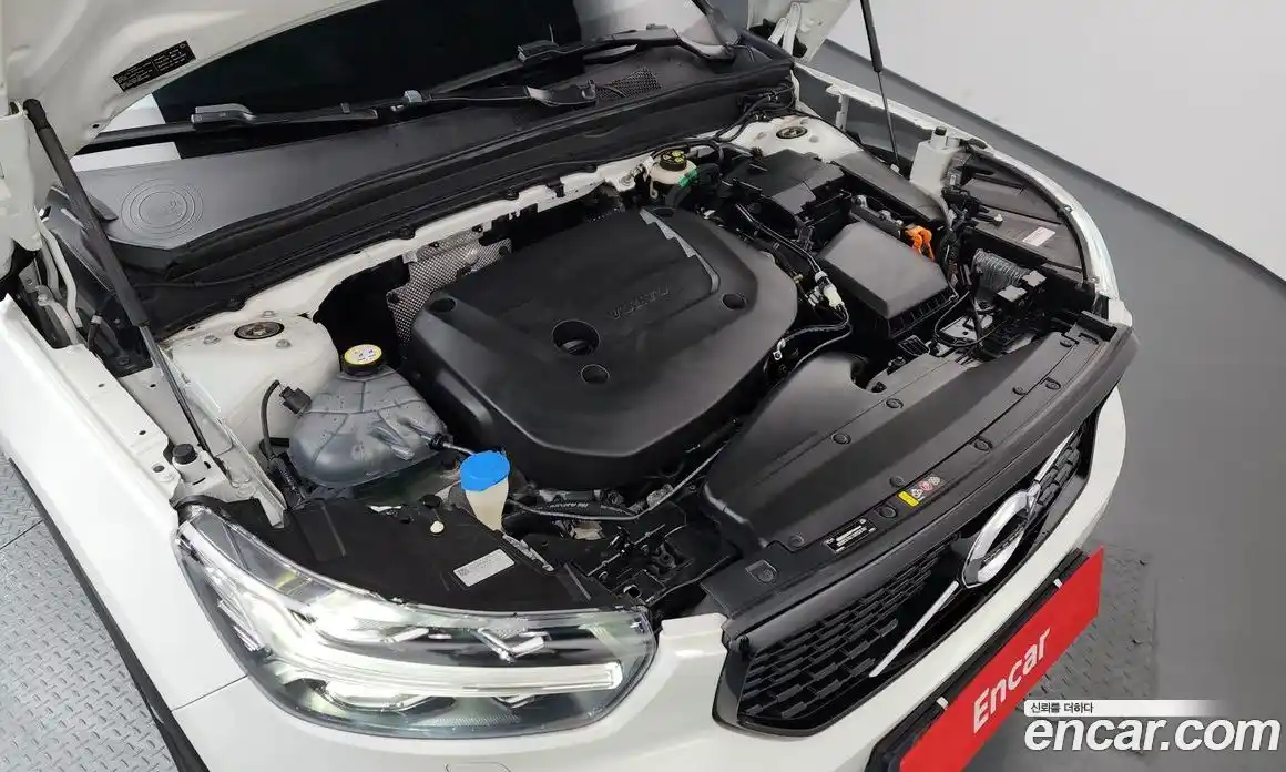 Volvo XC40 2021 2.0 Автомат в Москве № 154963, фото 5